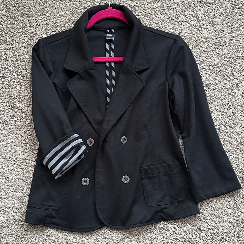 Guess medium blazer with stripes inside the sleeves